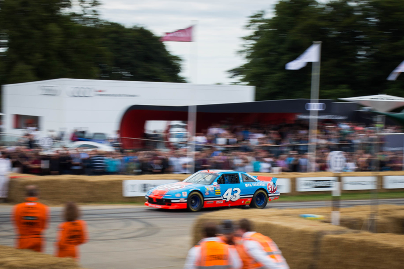 Illustration for article titled The 2017 Goodwood Festival Of Speed Master Gallery: In Motion